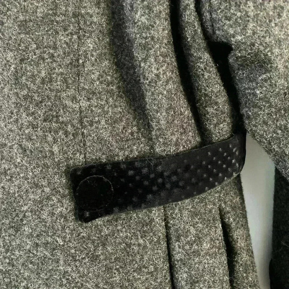 Rothschild Vintage 100% Wool Coat Girls Size 6X Gray with Black Velvet Trim - Picture 8 of 15